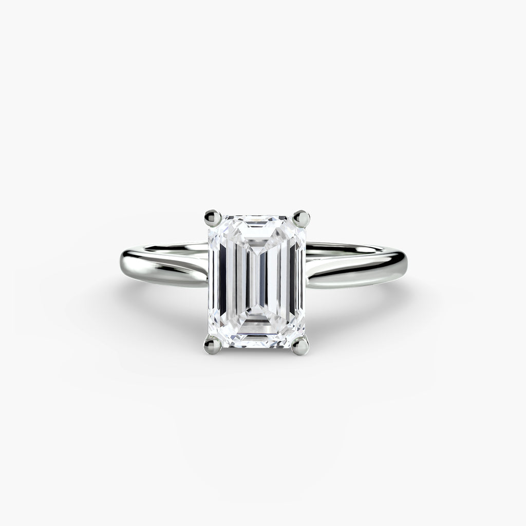Solitaire Engagement Ring – The Amélie