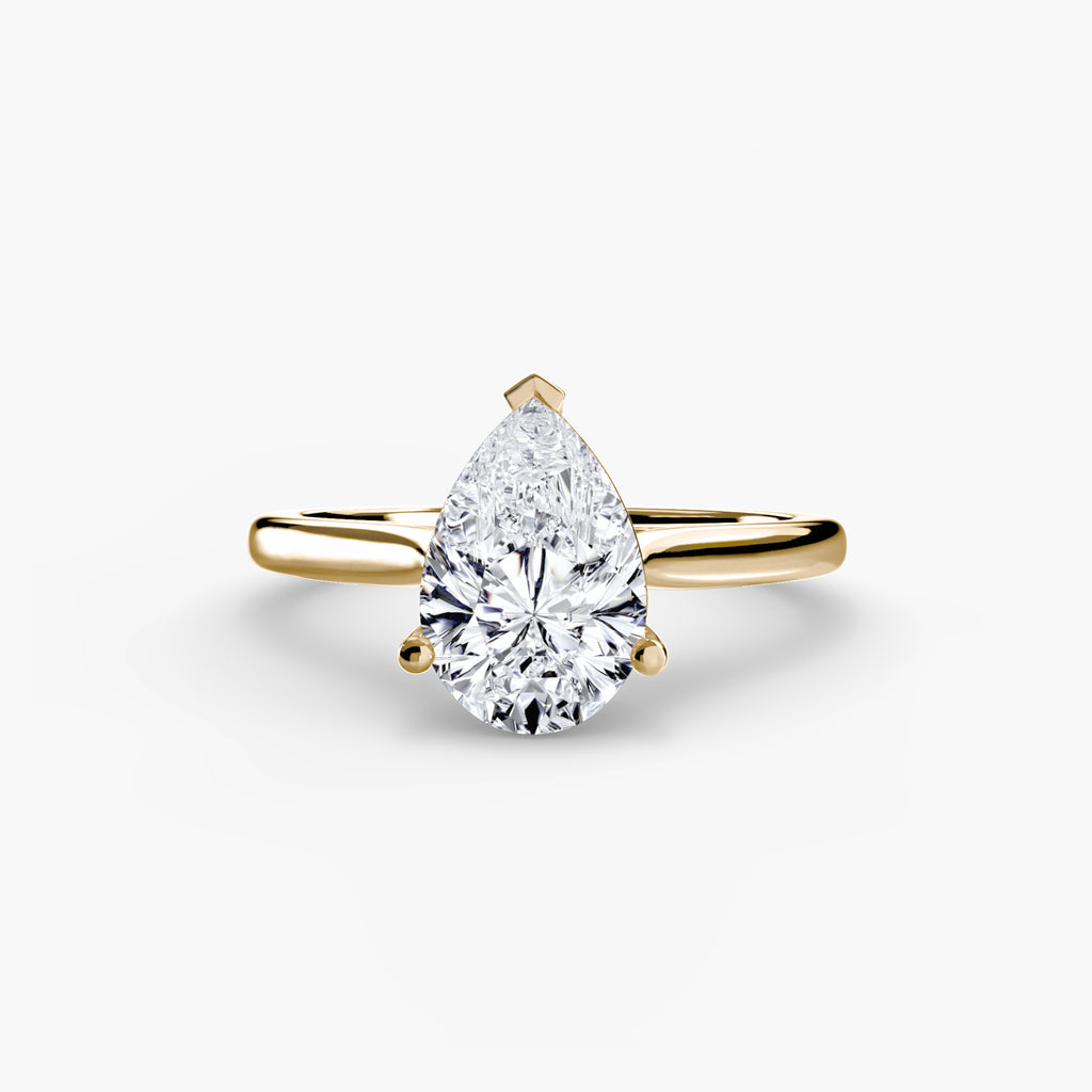 Solitaire Engagement Ring – The Amélie
