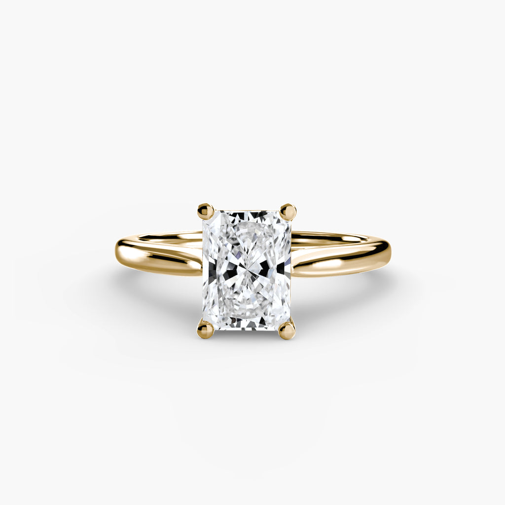 Solitaire Engagement Ring – The Amélie